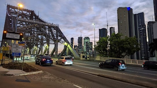 The Story Bridge footpaths, when they were still open.