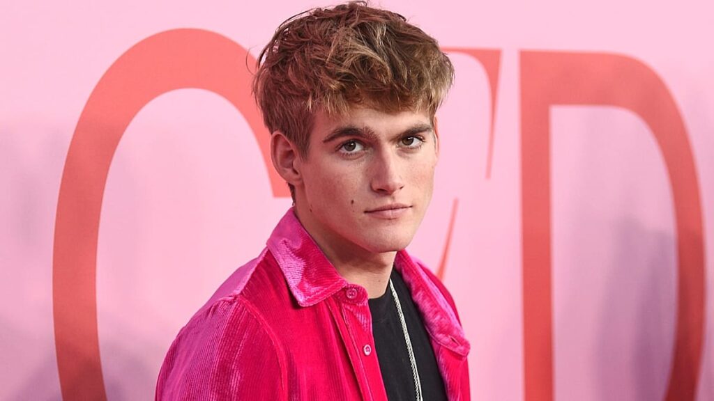 Presley Gerber, son of Cindy Crawford, dies at 27, spokesperson says