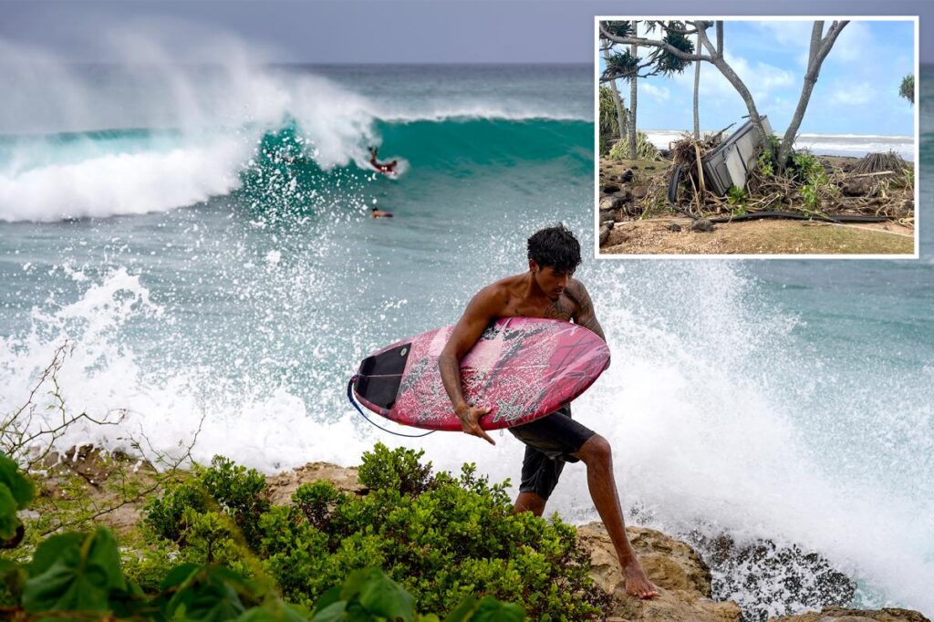Tourists told to stay away from Hawaii’s stunning Kauai as Hurricane Lowell thrashes island
