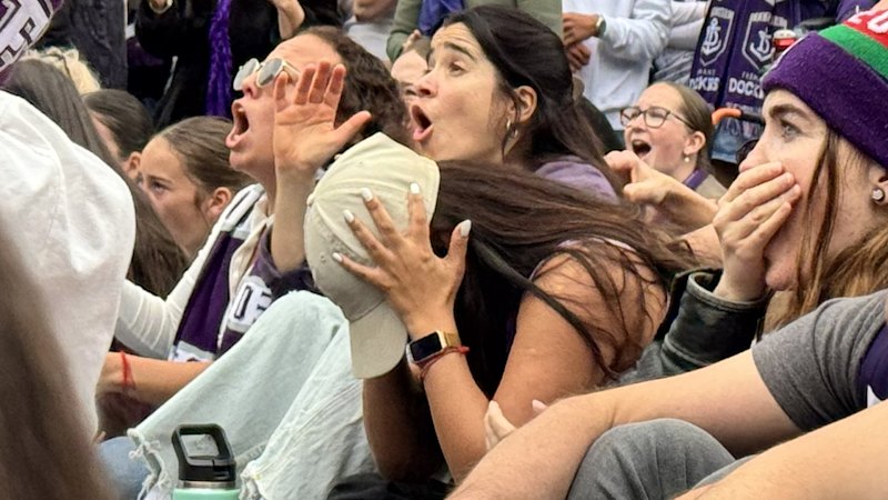 Agony in Fremantle as Dockers fall at the final hurdle
