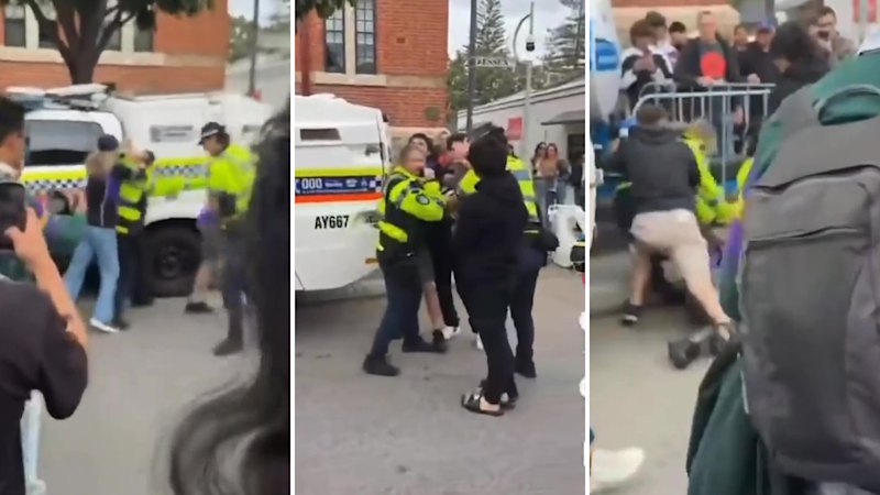 Two WA Police officers hospitalised after Fremantle grand final street party