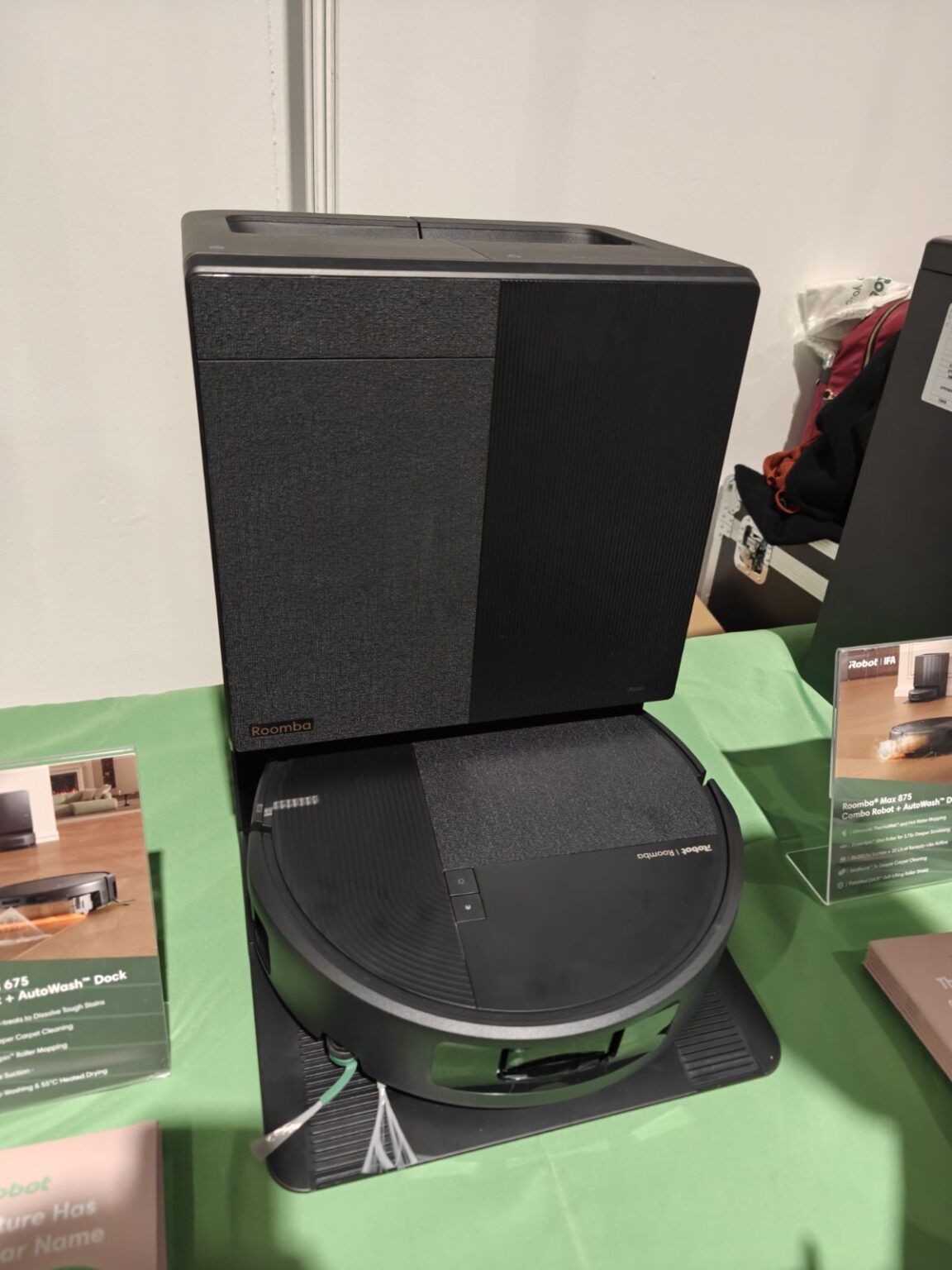 This Robot Vacuum Aims to Compete With the Suction Power of a Stick Vacuum