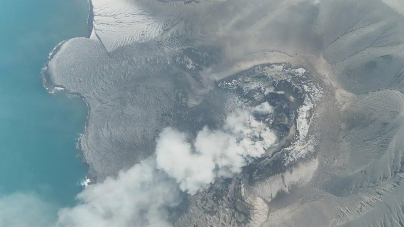 Perth to Bali flights resume after volcano eruption closed airports