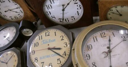 Northwest Territories latest to stay on daylight time year-round