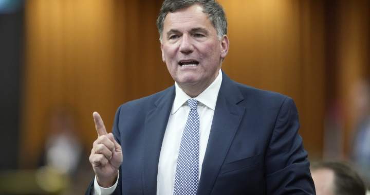 Canada not going to apologize to Trump amid trade war, LeBlanc says