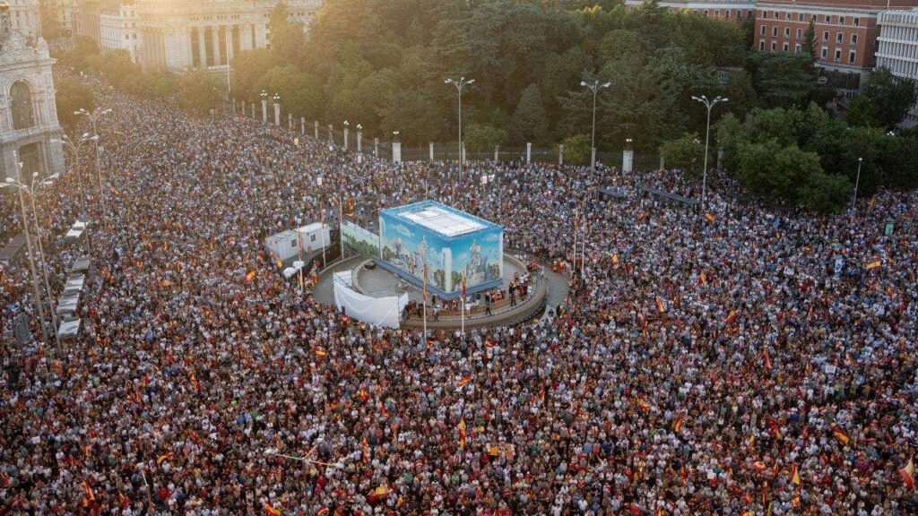 Tens of thousands flood streets to protest Spain border crisis